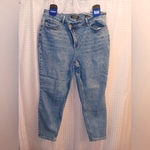 Judy Blue 18w super cute cross-waist jeans